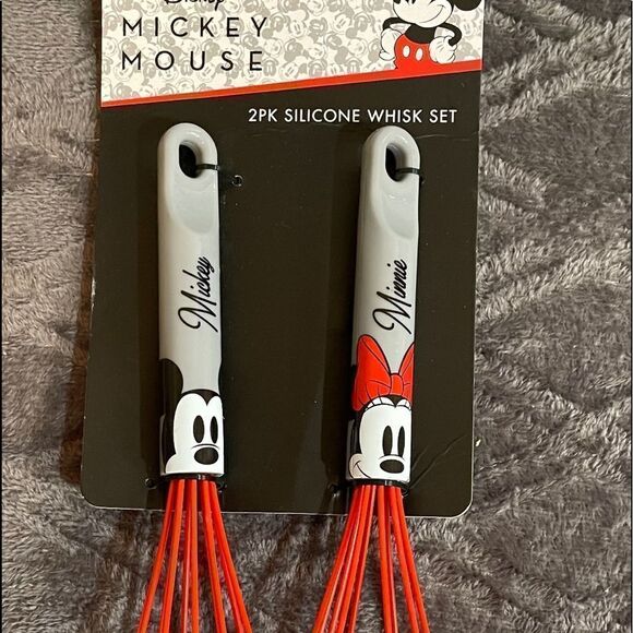 Disney Mickey Mouse silicone whisk & bag clips NWT - Picture 6 of 7